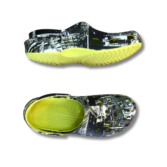 Crocs Men's Classic All-Terrain Graphic Clogs Size 13 - Picture 1 of 12